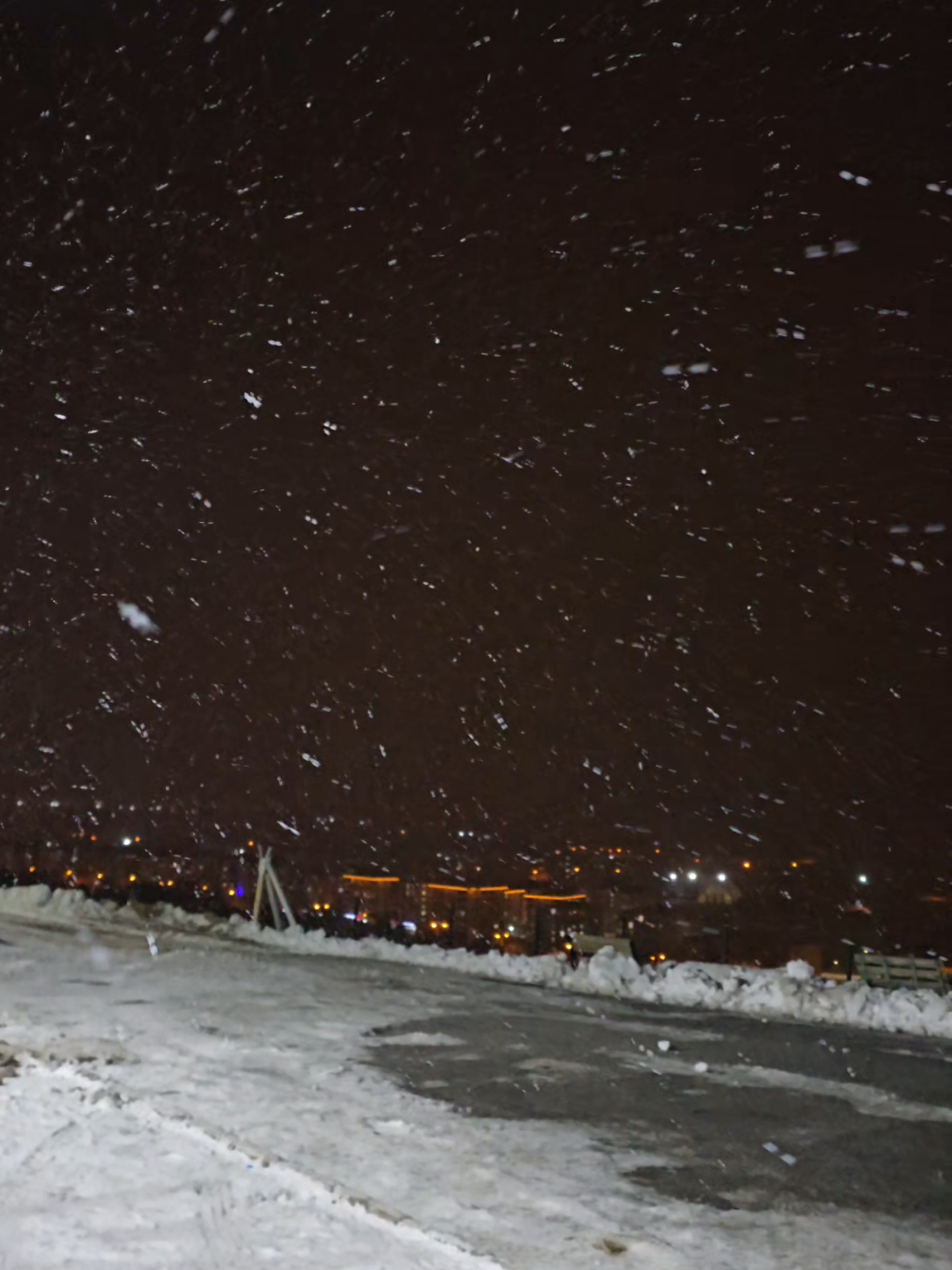 iyikii... #e #viraltiktok #fyyyp #🤍 