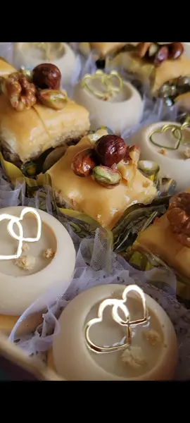 #قاطو_بريستيج #gateauxalgeriens #gateauxtraditionnels #gateauxsurcommande #حلوياتتقليدية_عصرية_جزائرية 