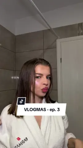 #Vlogmas - ep. 3 Îmi pare rău că nu am reușit să postez la timp, dar apar situații neprevăzute…🥹❤️ — @Farmasi România (link de reducere 23-30% în bio) @RUNbeauty.ro  @chocomua.ro (Valentina15) @lorena popa  @Babyliss_Romania  @BeOne Concept  @Flormar Romania Oficial  @Cailyn Romania  +++ #valentinalungu #valentinalunguvlogmas #dailyvlog #christmas