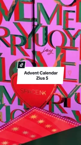 Ziua 5 din cele 28 de advent calendare 🥰 care este preferatul tău? ❤️ #unboxingvideo #foryoupage❤️❤️ #skincare #christmas #adventcalendar 