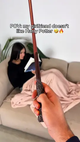 What’s your favorite wand ?👆🔗 #harrypotter #hogwarts #magicwand #harrypotterwands  This magic wand is unique , you’ll be a can cast true spells with the wand and become a true wizard like Harry Potter , if you want to go to Hogwarts this is your magic wand , or you are a muggle ?🧙‍♂️⚡️