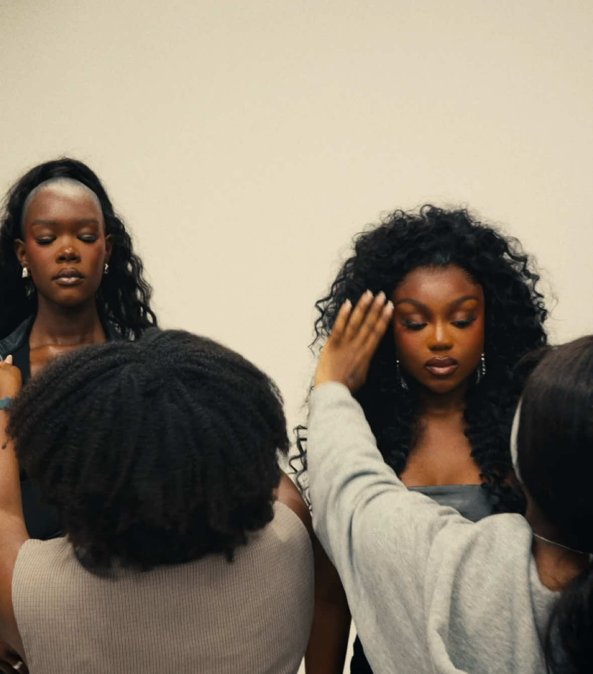 This evening… one drop, real hair, once it’s gone, it’s gone! we’re now live 🥳