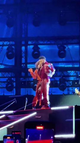 Jason Derulo infiamma Piazza del Plebiscito per la finale di X FACTOR 2025. @Jason Derulo @NOW @Sky Italia @X Factor Italia #jasonderulo #derulo #xfactor #piazzaplebiscito #concert 