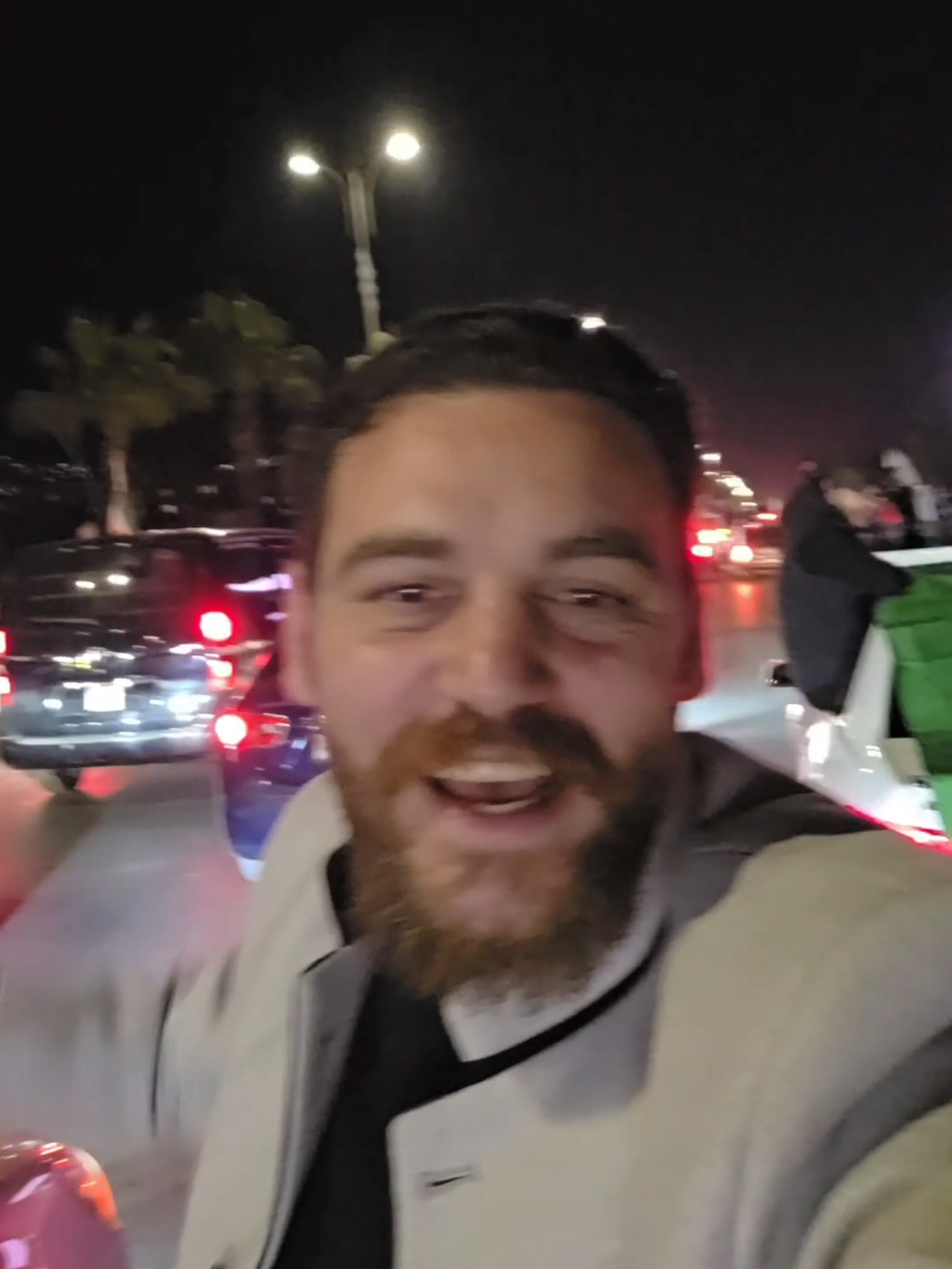 اهلنا المغتربين اشتهيناكم معنا #يمان_السيد #سوريا #احتفالات #تحرير #مغتربين