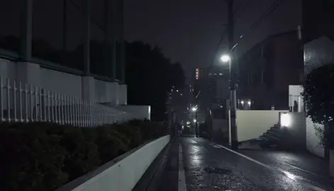 ‏كل ماضاقت ، ، مساليك الحياه  ‏مالقيت اطيب من علاج السجود ‏يالله اجعلني من اصحاب الصلاه  ‏قبل تجعلني من، اصحاب اللحود . . #موعظة_دينية #اقتباسات #موعظة 