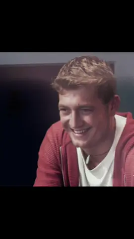 Ya şu minnoşa bakınn #erdemşanlı #isofurtuna #isfad #taşacakbudeniz #dizibyedits 