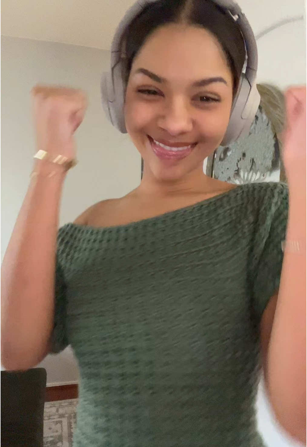 My fav order to crochet #trending #crochetersoftiktok #viralvideo #crochetaddiction #crochettok #fyp 