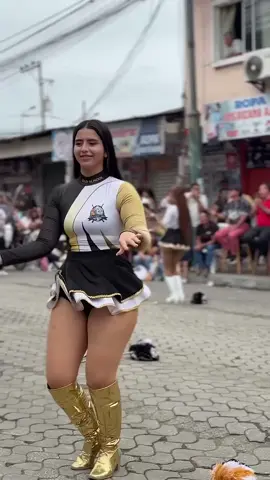 Anahi #paratiiiiiiiiiiiiiiiiiiiiiiiiiiiiiii #bastoneras #anahi 