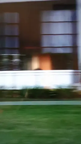 lmfaooooooooo ts has me dying out. #mommiedearest #joancrawford 