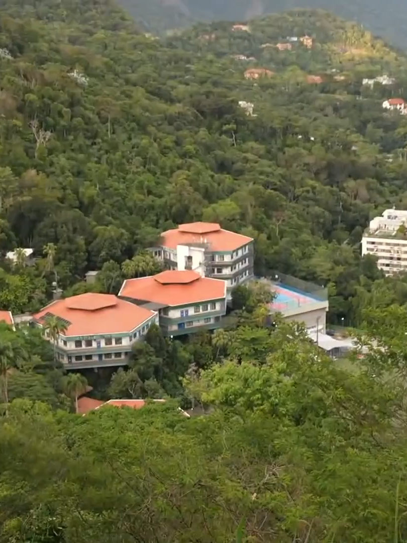 JONVLOGS CONHECEU A BOCA NA FAVELA DA ROCINHA #JONVLOGS #ROCINHA #RJ #RIODEJANEIRO #FY