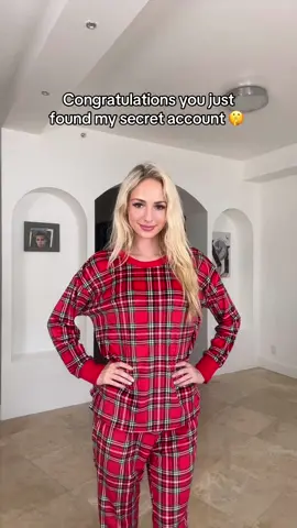 Let’s keep this account a secret! #fyp #nataliereynolds Natalie reynolds secret account