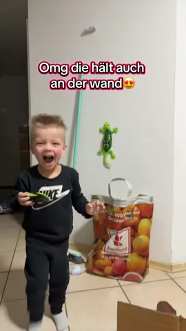 #spielzeug #eidechse #ferngesteuert 