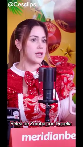 Ducelia se pelea en vivo con Zumba 🔥