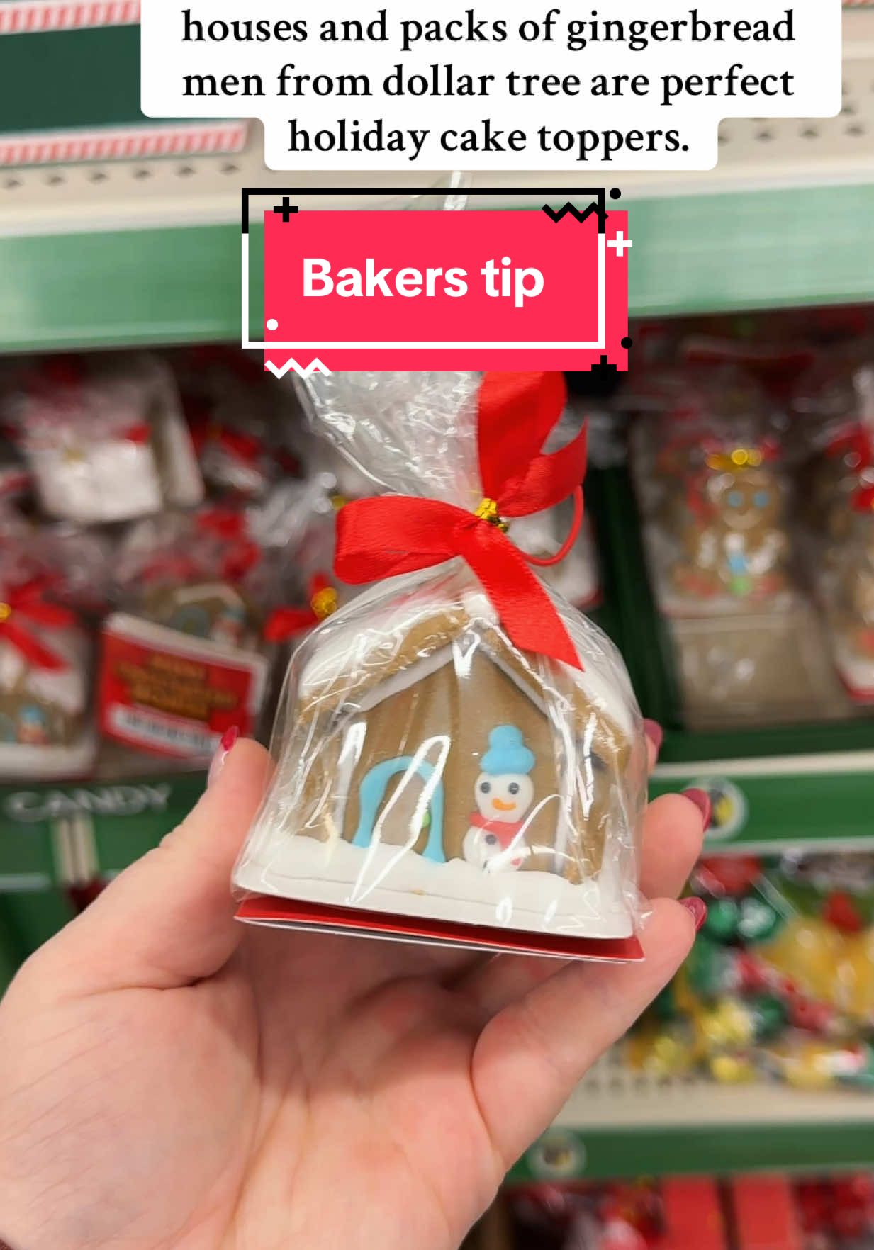 The cutest baking hack for a Christmas cake this holiday season 🎅🏼  #bakinghacks #homebakerybusiness #cakedecorating #christmasbaking #diycake 