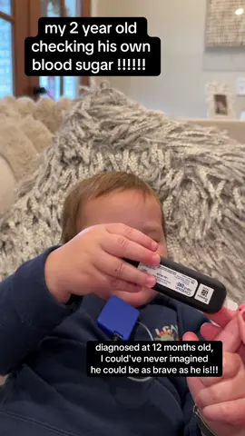 I mean proud mom moment !!!!!!! You could've never told me a year ago we'd be here but PTL for progress and bravery !!!!! @Pip Diabetes lancets save the day always!!! Use code Bain !!!! #diapersanddiabetes #type1diabetes #t1dtoddler #toddlerdiabetic #t1dmom 