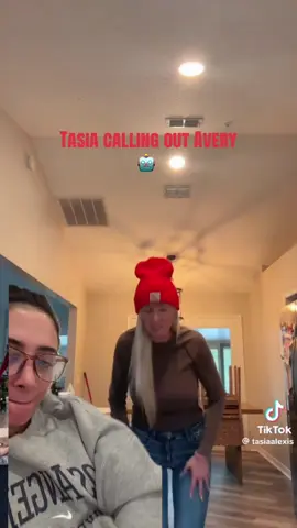 🤖🦾🦿I’m sorry but the singing got me