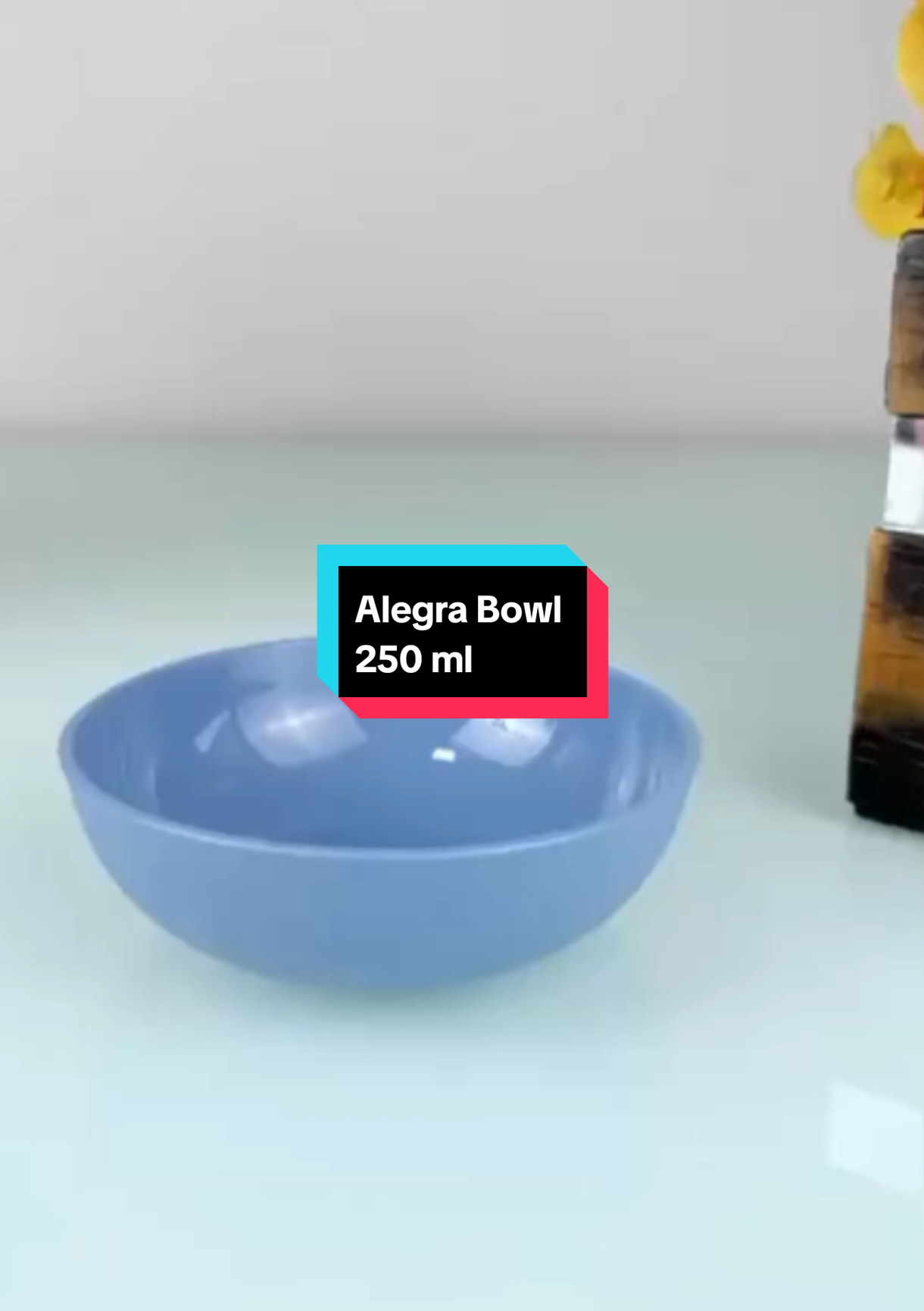 Alegra Bowl 250 ml  Disponible en Campaña 1/26  Ideal para servir postres , snacks, galletas , etc.  @TupperwareArgentinaOficial  @Todoesposible108  #aware  #campaña1/26 #alegrabowl250ml 