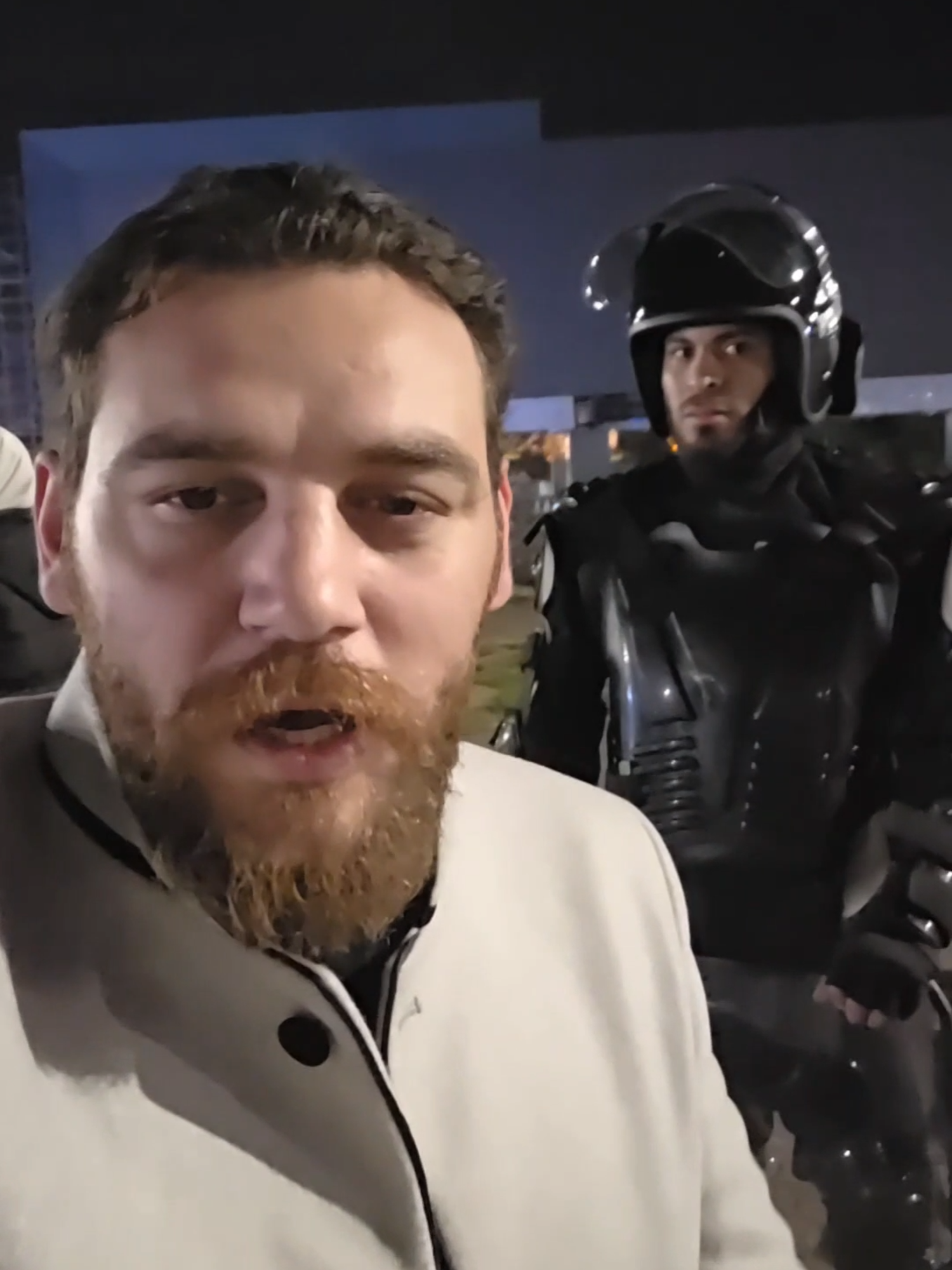 وجه كلمة لرجال الأمن #يمان_السيد #تحرير #احتفالات #سوريا #الان