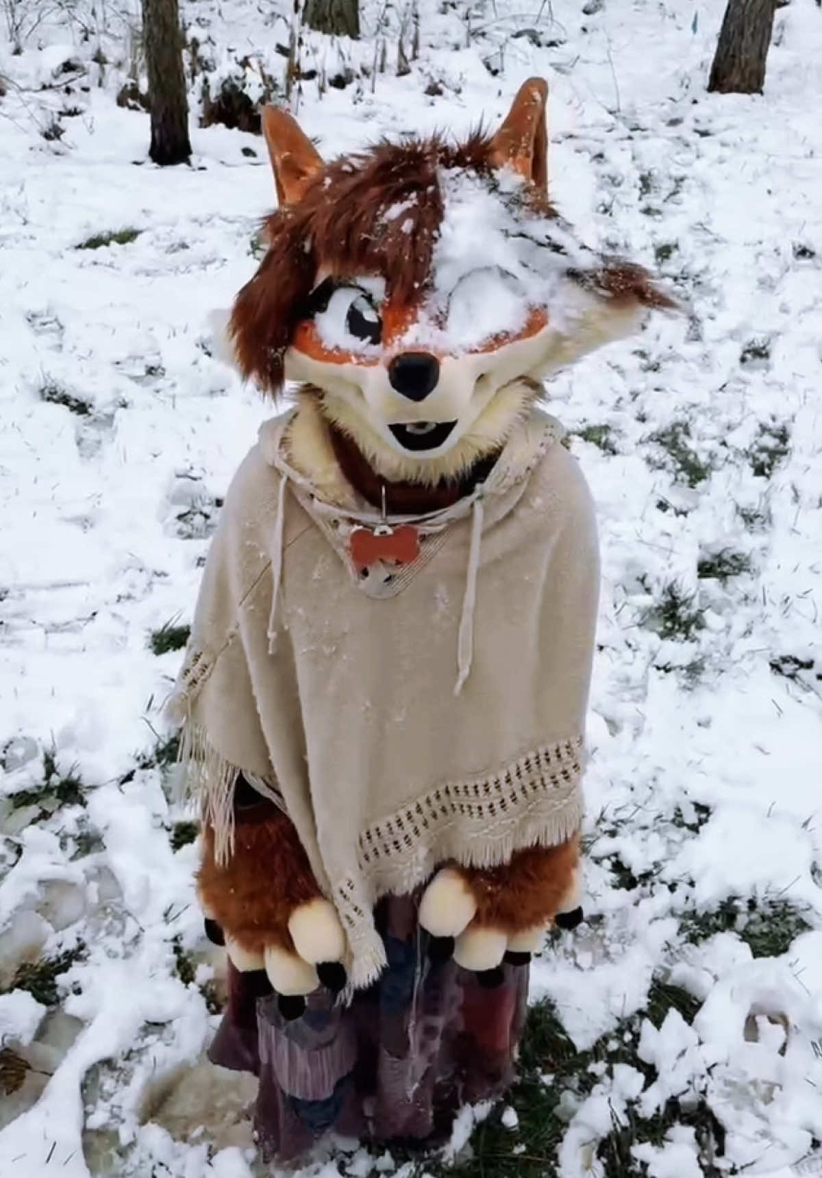 ow #furry #fursuit #fursuitmaker