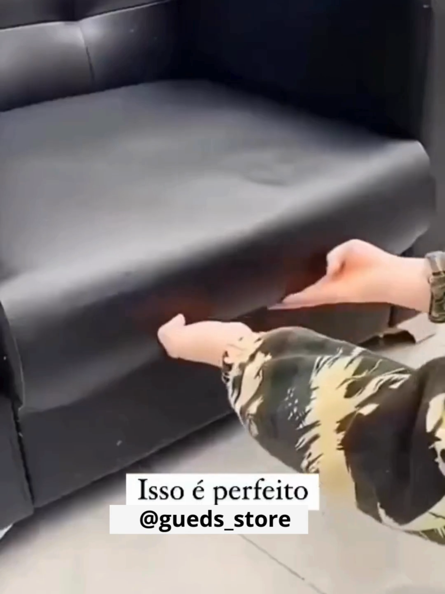 Renove sofás, bancos e mais com estilo! 🛋️🧵 Patch de couro autocolante para reparo durável em móveis, estofados e couro sintético. Várias cores e tamanhos pra combinar com sua casa! #PatchDeCouro #ReparoFácil #CouroAutocolante #DIYDecoração #EstofadoNovo #DicaDeCasa #ReformaCaseira #TikTokBrasil #SofáRenovado #ProdutoÚtil