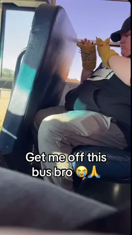 Get me off this bus @PrimeSize💯 #fyp #blud #donpollo #billcollector #meme