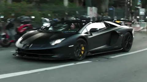 Song name: ANIMALS BY MARTIN GARRIX #hypercars #carsoftiktok #SportsCar #fypシ #fypシ゚viral 