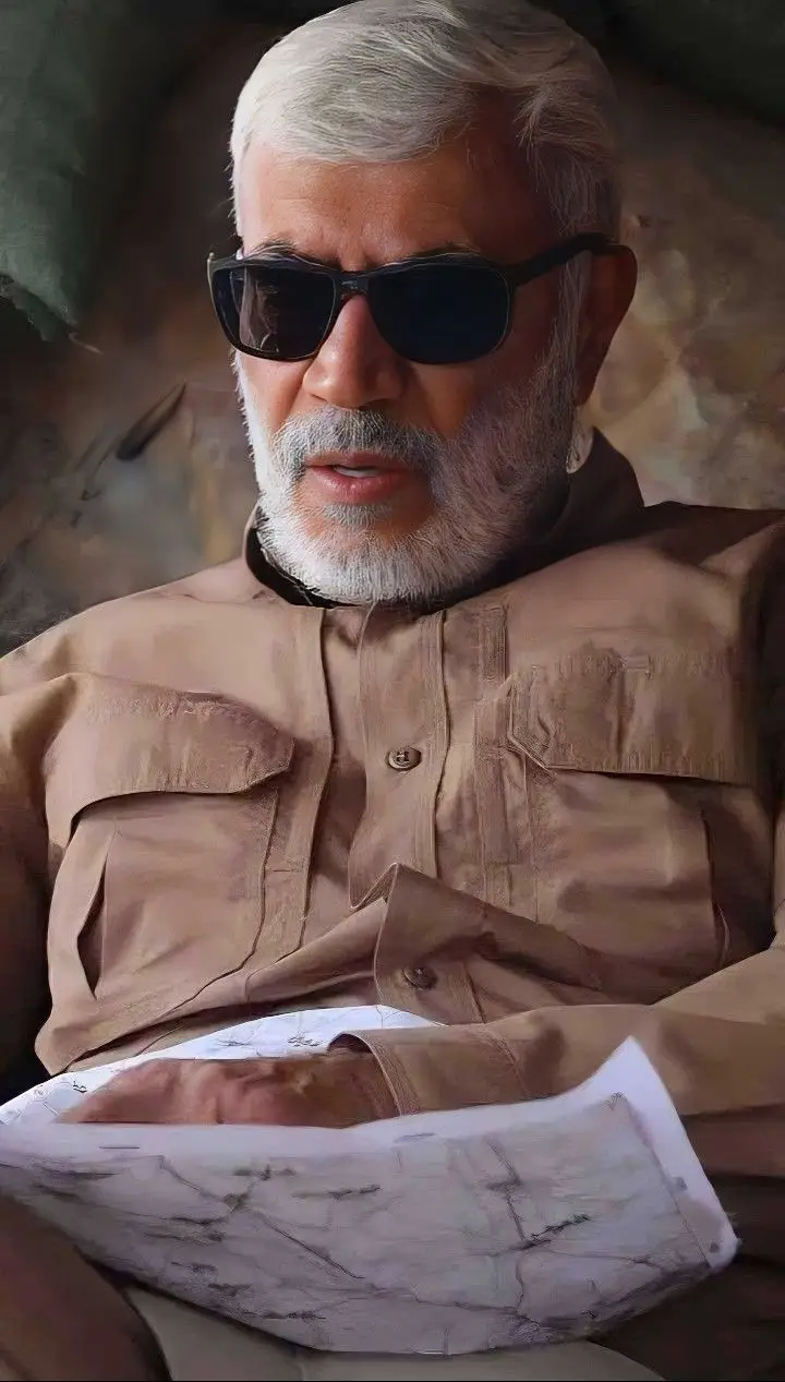 #ابومهدي_المهندس #ترند :ومھما ڪان جَمال ﺎلعالَم مُدهشاً .. - فـَسيبقىٰ جَمال المهندس مُتفرداً💙.