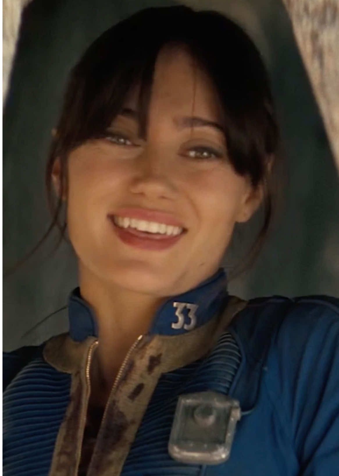 Okie dokie, we’ve got our first clip from Season Two! #fallout #falloutonprime #ellapurnell #waltongoggins #ghoul 