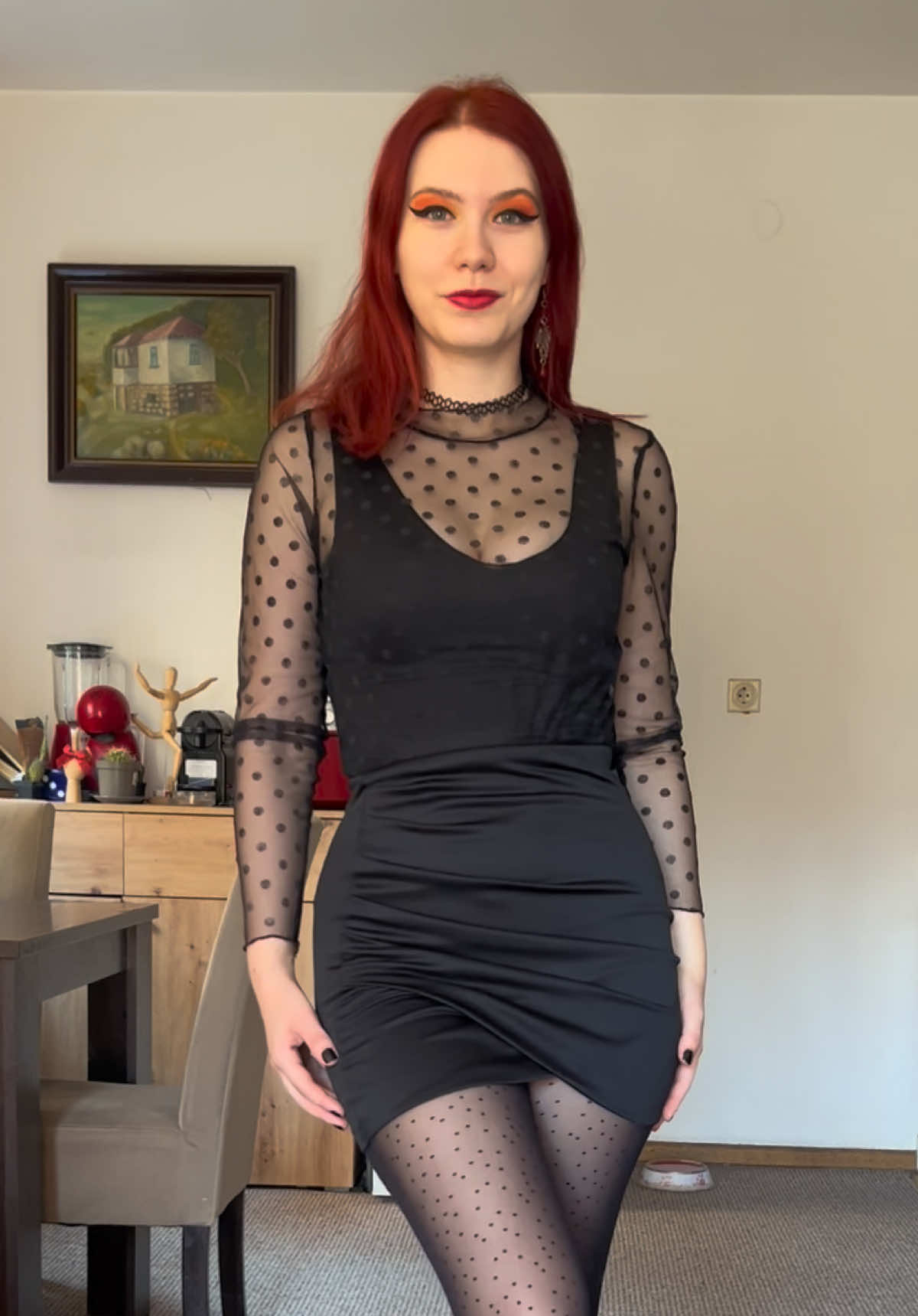 Dots🖤🖤🖤 #tights #legs #redhead #nylons #pantyhose 