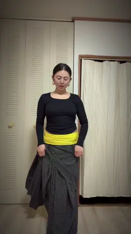 #gandaki पश्चिम तिर गण्डकी , पुर्व तिर कोसि छ  साच्चै राम्रो हौ  कि कुन्नि मेरै हेराई दोसि छ 🤫🤍🖤 #tiktok #nepalisong #fyp #creatorsearchinsights 