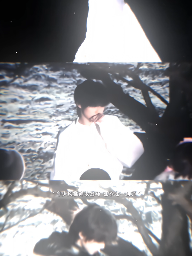 : sáng dậy đã thấy bạch nguyệt quang của mình rồi:> không biết quay cái gì mà nghĩ là quay mv quá, nhưng hời ơi bé nó đẹp gì đâu 😭💘 #chensihan #trầntưhãn #linhchensihan #chensihan_陈思罕 #chensihan陈思罕 