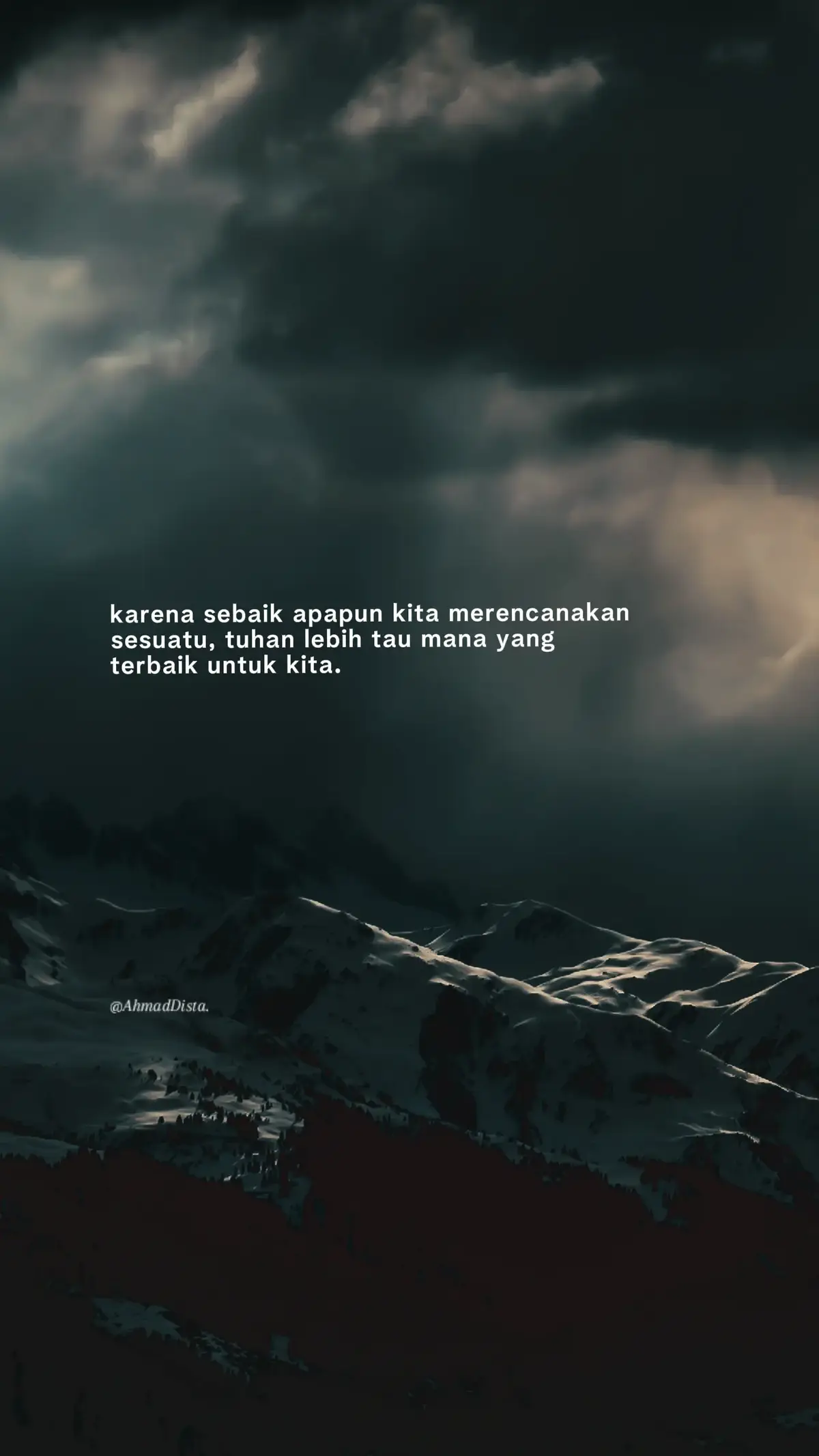 Bahan-bahan📝: 200 gram ayam tanpa tulang 1 kg tapioka 250 gram terigu 5 siung bawang putih 3 siung bawang merah Daun bawang iris halus 1 butir telur 1 bungkus royco 1 sendok teh lada bubuk secukupnya Garam + gula pasir Tusuk sate jangan lupa Cara Membuat🥢: 1.Campurkan tapioka, terigu, telur, bumbu halus, ayam dan daun bawang dalam wadah. 2.Ulek halus semua bumbu. 3.Blender halus gading ayam. Iris kecil-kecil terlebih dahulu. Agar mudah saat memblender. 4.Campur rata, tiang air sedikit demi sedikit. Hingga adonan kalis dan dapat dibentuk. 5.Lilitkan pada tusuk sate. Rebus hingga adonan mengapung. Setelah mengapung, angkat. Kemudian tiriskan 6.Cara penyajian, celup adonan telur dan goreng  7.Resep ini saya rasa pas, tidak terlalu alot apalagi keras. Teksturnya pas. Untuk penggunaan daging dan penyrdap menyesuaikan selera saja. #katakata #4u #storytime #xzyabc #fypppppppppppppppppppppppp 