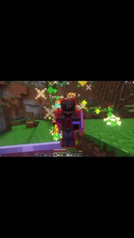 ClownPierce has so much aura 💀💀 guys please follow me and help me reach 1k followers im hoping to have this as my Christmas present from you all’s and if it will happen @Keys . Friends and me will make a collab on 1k🥳😌#fyp #Minecraft #clownpierce #pvp #edit 