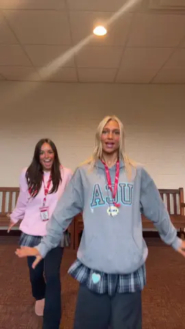 its Christmas season❤️❤️@tatum b 