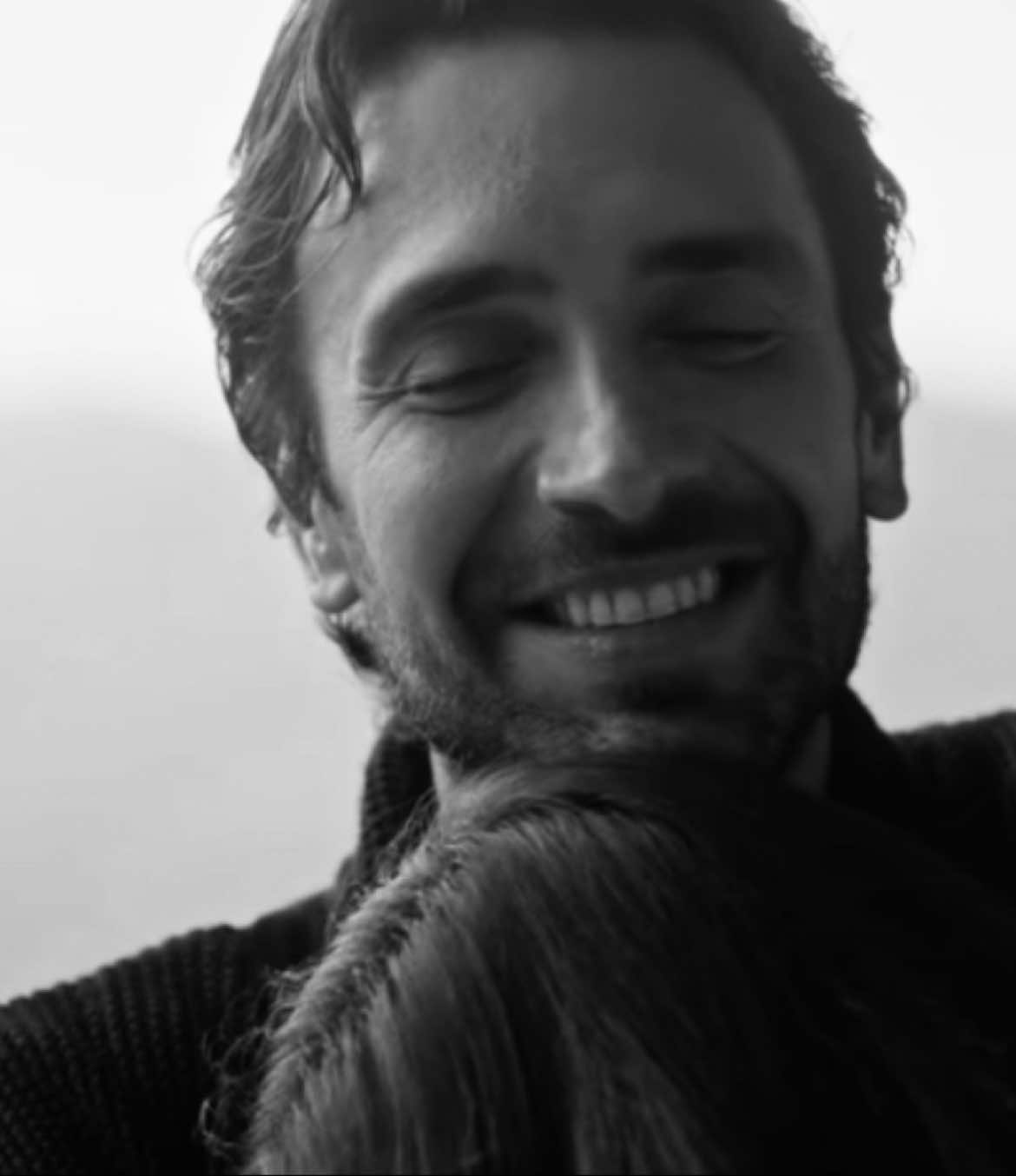 بمكالمة وحده منه تركت مستقبلها ورجعت تواسيه🥺🥺🥹😭 #فوريو #foryou #مسلسلات_تركية #turkishseries #هذا_البحر_سوف_يفيض #taşacakbudeniz #fypシ  #عادل_ايليني 