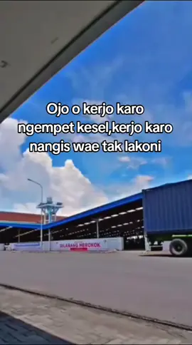TakLakoniCah😭😭🤣🤣🤣🤣🙏#fy #fyp #fypシ #fyppppppppppppppppppppppp #kuli #buruhpabrik #ptsuksesabadiindonesia #suksesabadiindonesia #pabriksepatu #nganjuk24jam 