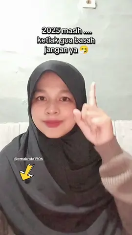 Panas terik? ☀️ Ketiak tetap wamgi kering maksimal dengan Kahf Anti Prespirant Deodorant Extra Dry 🔥 #kahf #kahfdeodorant #deodorantviral #freshnessallday #antiperspirant3 