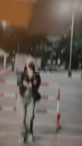 Đoạn đường xưa mưa nắng…#😌🖤 #tamtrang #thuthuy #xuhuongtiktok2025❤️🌈✔️ #CapCut 