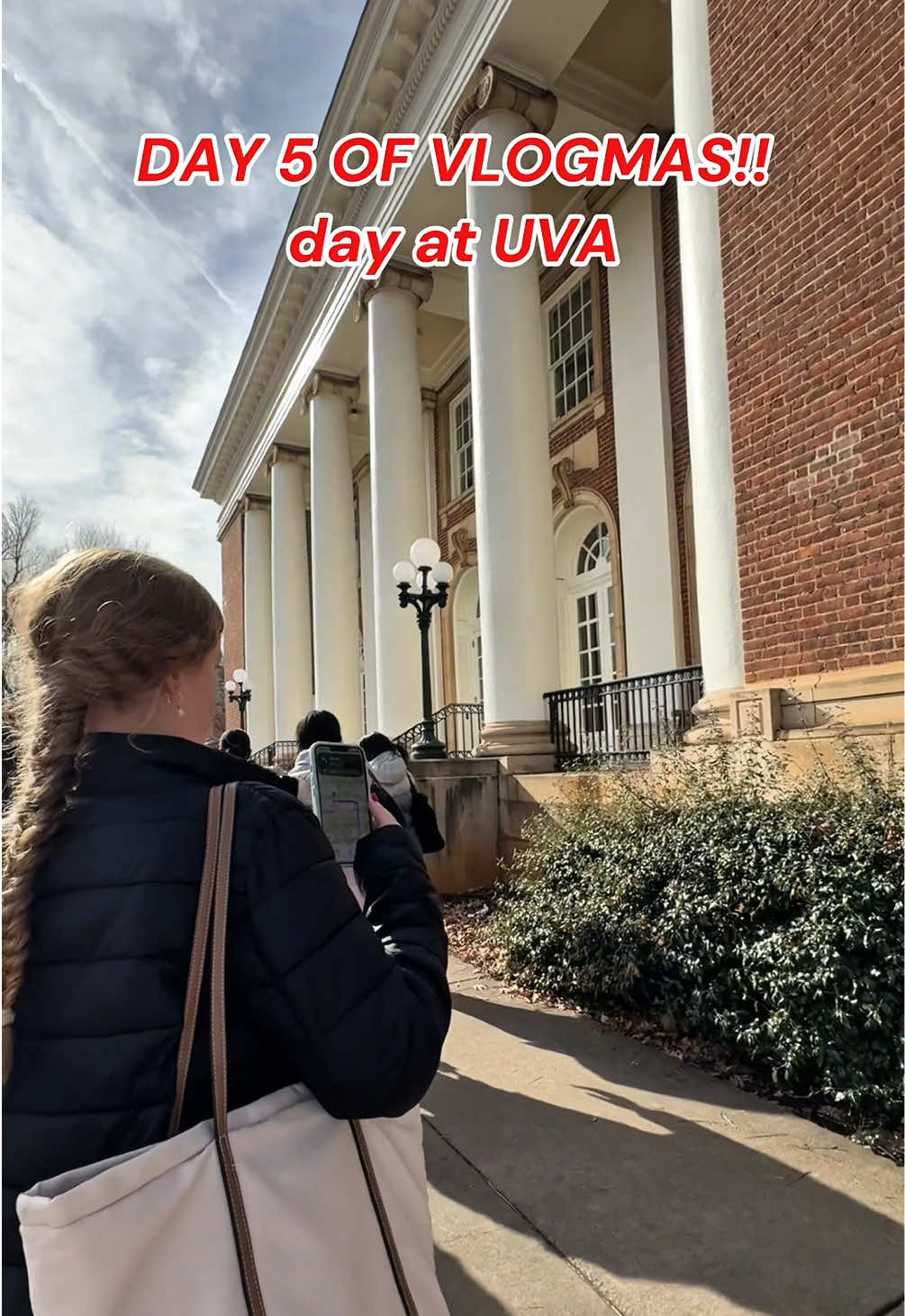 CHAOTIC voiceover it’s FREEZING but I love the snow❄️ #uva #collegevlog #Vlogmas #wintervlog #architecturestudent 