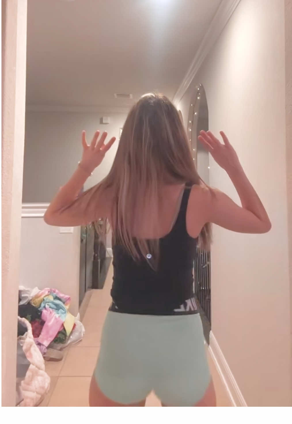 posting an old story!!!#tiktokdance#snowbunny #twerk#whitechocolate #fypシ゚viral 