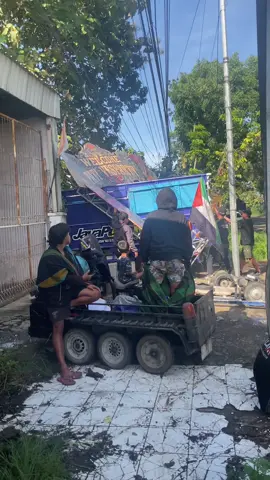 Iki pie pak panitia ?🤣 @Pati Vesparty  #pativesparty2025 #vespaextremeindonesia #vespaclassic #vespa 