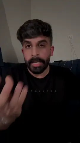 اذا جات الخيبه من القريب 👍 #زياد_الشهري #fypageシ #عبارات_حزينه💔 #هواجيس #شعر @زياد بن سعد الشهري. 