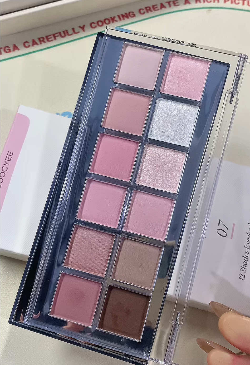 khi bạn dần có thể mua được những thứ trong wishlist cụa mình✨🥰🥰 #joocyee #bangmat #phanmatfocallure #makeup #fyp 