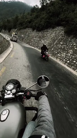 #fyp #viral #lowkey77 #openair #classic350 