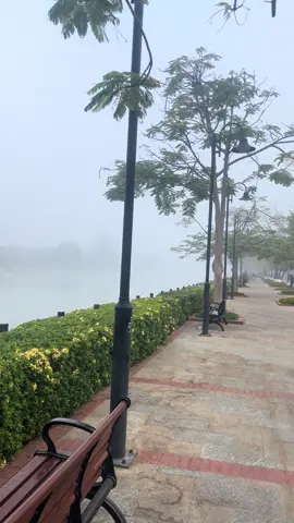 ပြင်ဦးလွင်ထိသွားစရာမလိုတော့ဘူးမန်းလေးမှာလဲမြူတွေကျနေပြီ😍😍#ဒိချိန်တင်တော့viewမတက်ဘူးထင်တယ် #မတင်တာကြာလို့မေ့နေပြီလား #trending 