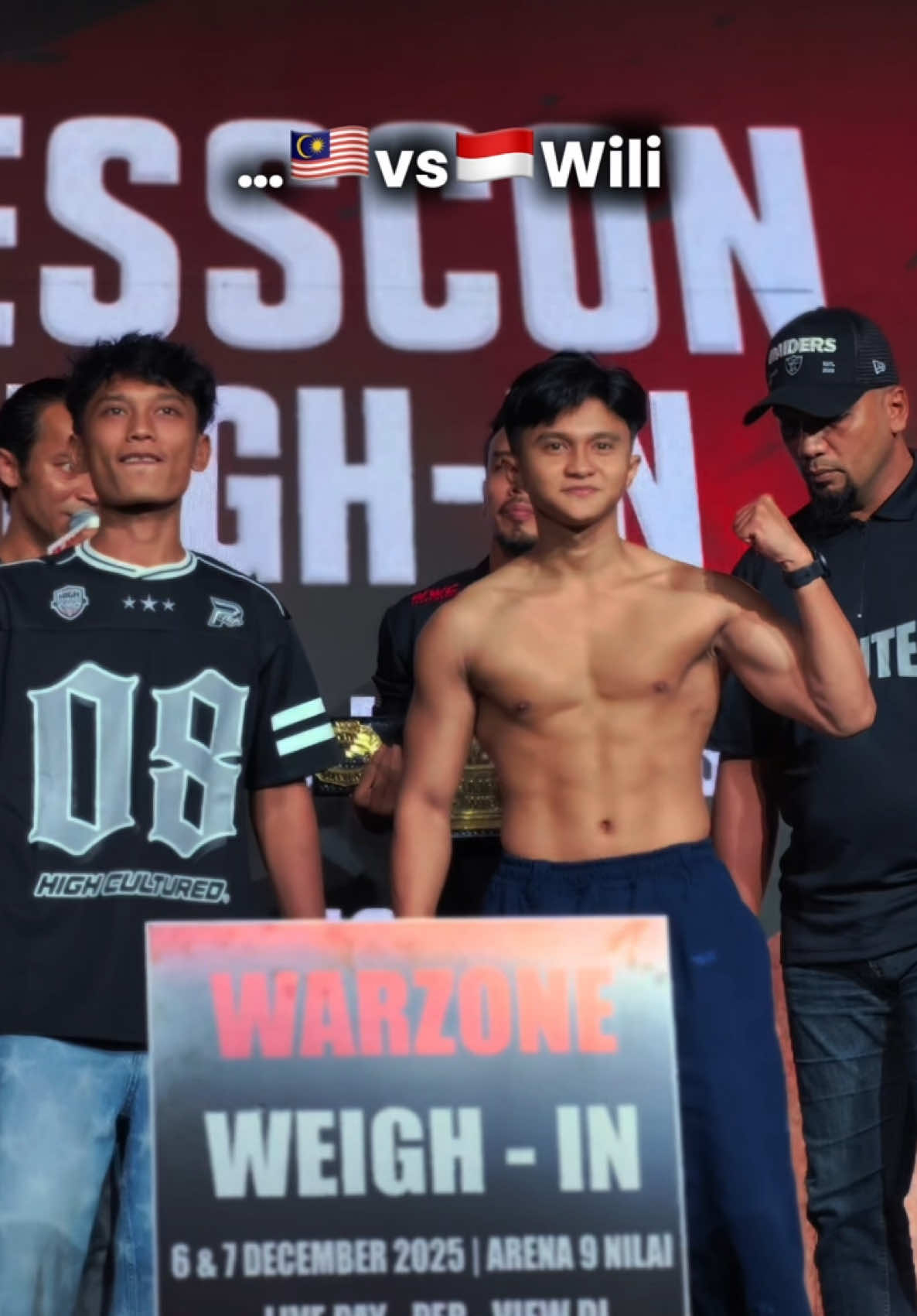 Dari 65 ke 57 kg 🙂akhirnya setelah 2 bulan latian IN ,Besok saya akan kasih yang terbaik mohon doanya🙌🏼🔥 #wilingerantau 