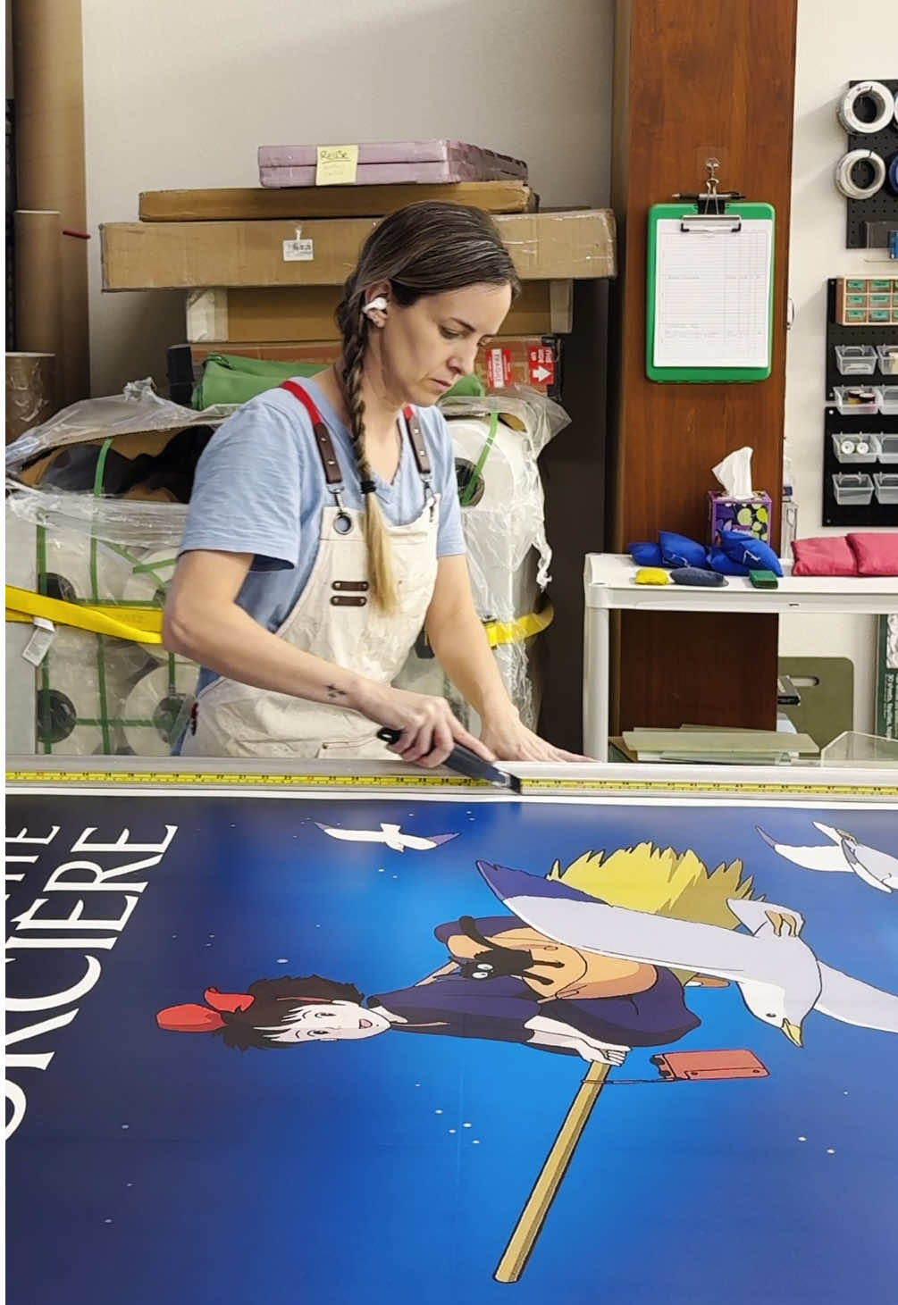 Restoring a French Kiki’s Delivery Service Poster 🧹