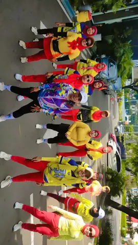 McD McDonald's  Artha Gading  @itamaniez7 @mimiarkan08 @vinnaschatzi 