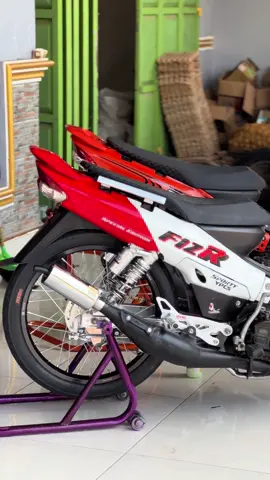 Alhamdulillah udah di rumah derr #fizr #fizrmodifikasi #fizr2stroke #fizragstyle #fizr_2stroke 