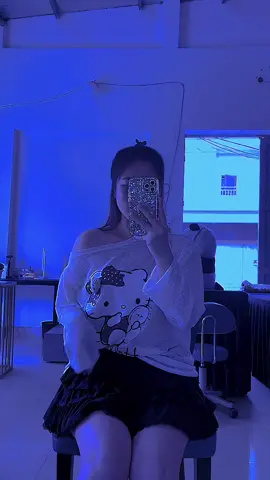 Vắng khách là phải uốn éo 1 tý 🤣🤣#Thẩmmỹngântây #phunxămchuyênnghiệp #phunxămbắcninh #phunxămquếvõ 